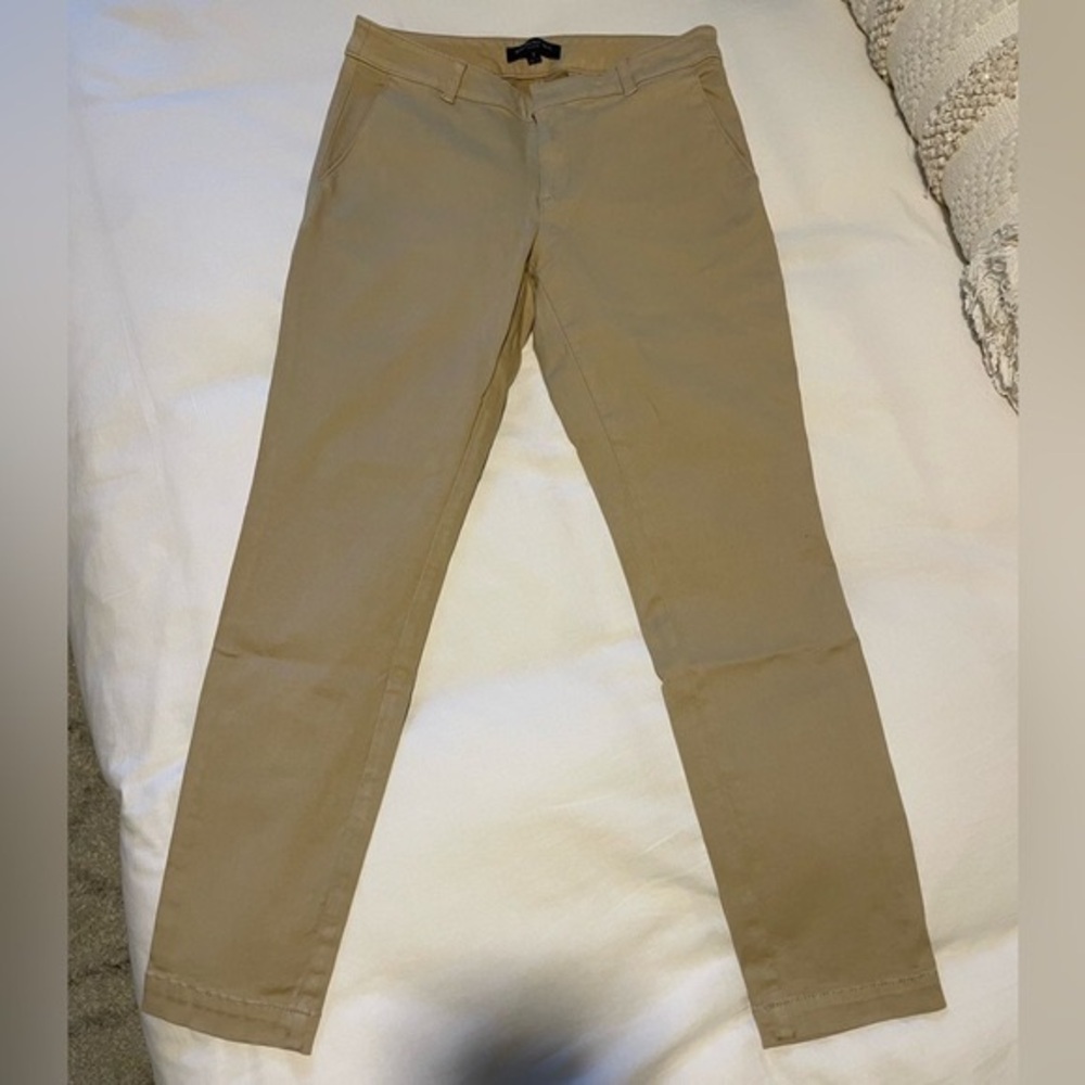 Banana Republic Women’s Tan Chinos